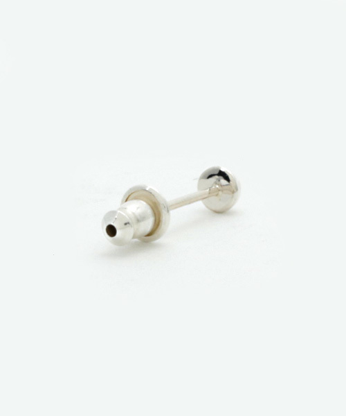 e.m.(イーエム)の「SILVER925シルバーカシメピアス/シンプル/メンズ/レディース(ピアス(片耳用)・レディース・シルバー・FREE)」の2枚目の写真