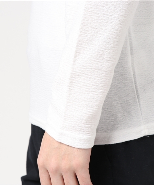 VENCEEXCHANGE（ヴァンスエクスチェンジ）の「変形天竺ＶネックロンＴ       （Tシャツ/カットソー・メンズ・ブラック/オフホワイト・MEDIUM/LARGE）」の6枚目の写真