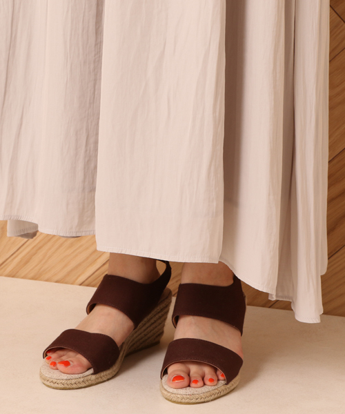 un dix cors（アンディコール）の「パウダーサテンマキシスカート（スカート・レディース・グレー/キャメル/ネイビー/カーキ・ﾌﾘ-）」の10枚目の写真