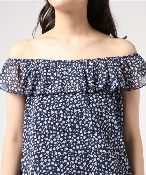 PUNYUS（プニュズ）の「ノースリ花柄オフショルブラウス（シャツ/ブラウス・レディース・ネイビー/グリーン/レッド・4/1/2/3）」の7枚目の写真