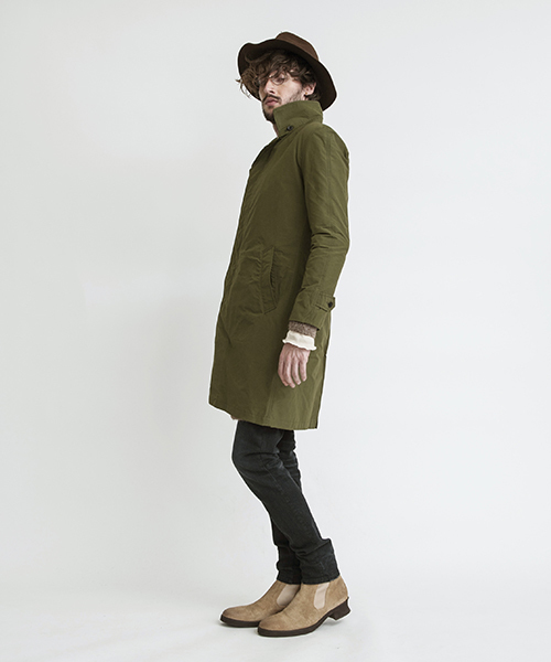 NO ID.(ノーアイディ)の「mj4927 - WAX-CNクロスステンカラーコート(ステンカラーコート・メンズ・ベージュ/ブラック/カーキ・3/1/2)」の19枚目の写真