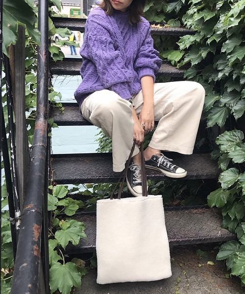 TODAYFUL(トゥデイフル)の「エコファーバッグ(トートバッグ・レディース・ブラック/ブラウン・FREE)」の6枚目の写真