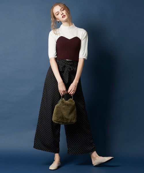 titivate（ティティベイト）の「ﾌﾛﾝﾄVｶｯﾄﾊﾞﾌﾞｰｼｭ（パンプス・レディース・ブラック/ブラウン/ライトベージュ・LL/S/M/L）」の4枚目の写真