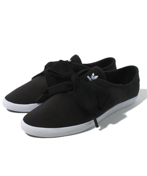 adidas Originals(アディダスオリジナルス)の「RELACE LOW W リレース カラフル シューレース付き(スニーカー・レディース・ホワイト/ブラック・23.5cm/24cm/24.5cm/23cm/25cm)」の3枚目の写真