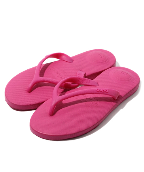 alcali（アルカリ）の「PAPER CHEST /  DUPE ビーチサンダル（サンダル・レディース・ホワイト/ブラック/パープル/ピンク・2/3/4）」の4枚目の写真