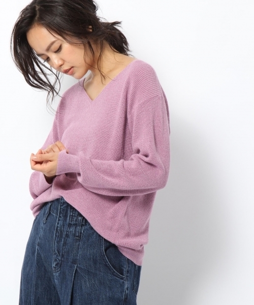 laboratory work(ラボラトリーワーク)の「ラメアンゴラ混畔Vプルオーバー(ニット/セーター・レディース・ライトグレー/ラベンダー/ブラウン系その他/ブルー系その他・MEDIUM)」の14枚目の写真