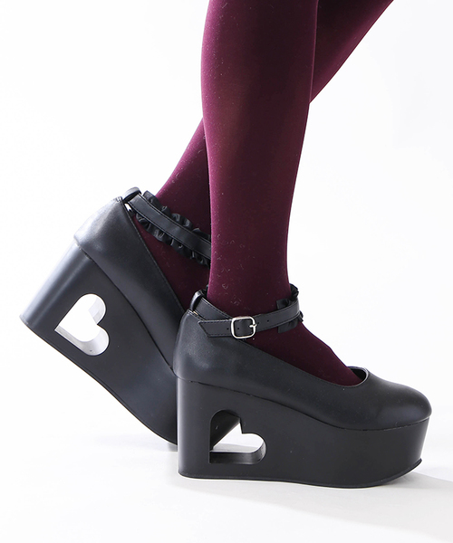 WEGO(ウィゴー)の「WEGO/くり抜きフリルパンプス(パンプス・レディース・ホワイト/ブラック/ピンク・MEDIUM/LARGE)」の2枚目の写真