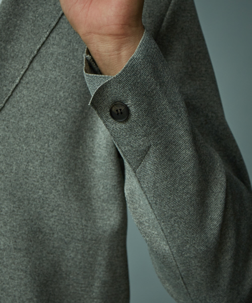 5351 POUR LES HOMMES（ゴーサンゴーイチプールオム）の「ニットライトジャケット（テーラードジャケット・メンズ・ブラック/グレー・44/46/48）」の14枚目の写真