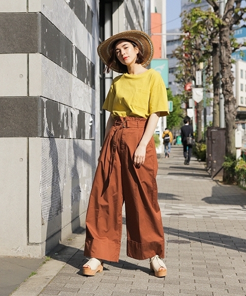 niko and...（ニコアンド）の「バルドマンコットンテンセルワイドパンツ（その他パンツ・レディース・ベージュ/ネイビー/ブラウン/カーキ・4/3）」の18枚目の写真