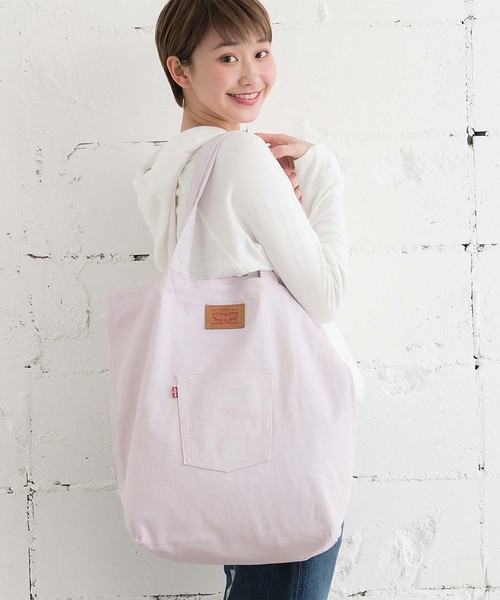 Levi's（リーバイス）の「リーバイストートバッグ-バックポケット