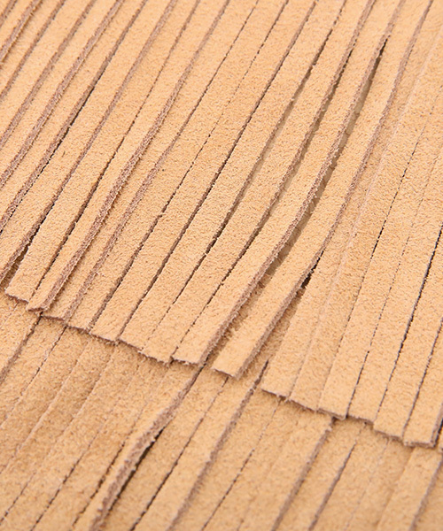 Luz Llena（ラズレナ）の「[2way]フリンジクラッチバッグ（クラッチバッグ・レディース・ベージュ・ﾌﾘ-）」の6枚目の写真