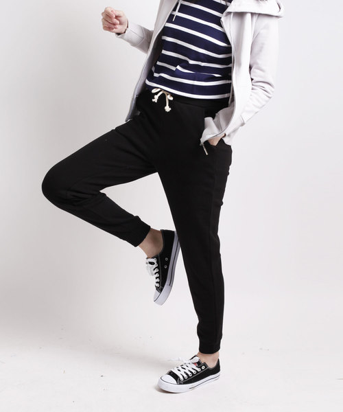 aimoha（アイモハ）の「裏起毛コットンスウェットイージーパンツ（スウェットパンツ・レディース・チャコールグレー/ブラック/グレー・SMALL/MEDIUM/LARGE/X-LARGE/XX-LARGE）」の2枚目の写真