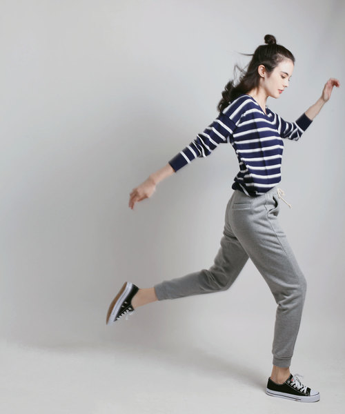 aimoha（アイモハ）の「裏起毛コットンスウェットイージーパンツ（スウェットパンツ・レディース・チャコールグレー/ブラック/グレー・SMALL/MEDIUM/LARGE/X-LARGE/XX-LARGE）」の12枚目の写真