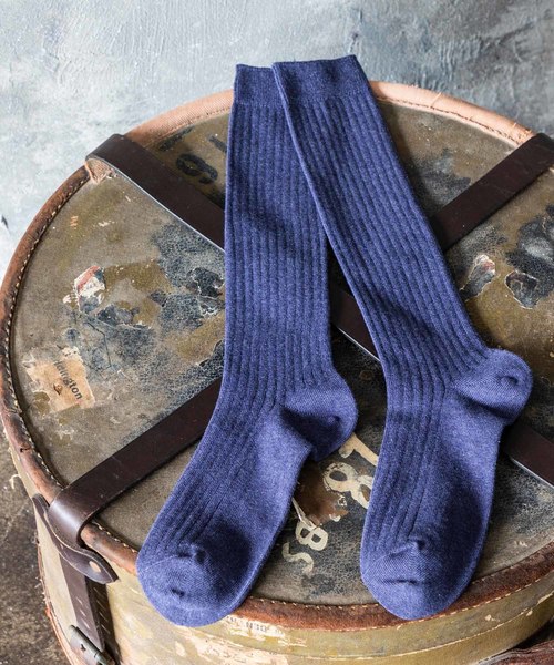 HARUSAKU(ハルサク)の「HARUSAKU Men's PLAIN RIB SOCKS:ハルサク メンズ 無地リブ ロングソックス(ソックス/靴下・メンズ・ブラック/インディゴブルー/ダークグレー/レッド/ベージュ/ブラウン/チャコールグレー・M/L/S)」の10枚目の写真