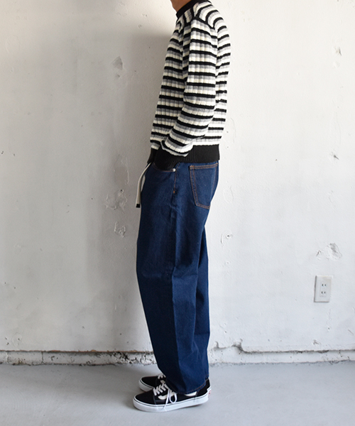 PairPair（ペアペア）の「ワイドテーパードデニムパンツ（デニムパンツ・メンズ・インディゴブルー・MEDIUM/LARGE）」の4枚目の写真