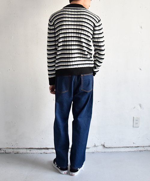 PairPair（ペアペア）の「ワイドテーパードデニムパンツ（デニムパンツ・メンズ・インディゴブルー・MEDIUM/LARGE）」の2枚目の写真