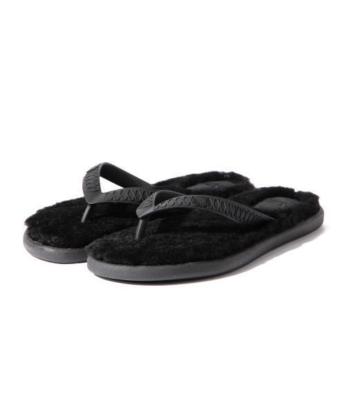 UGG(アグ)の「UGG / W Fluffie サンダル(サンダル・レディース・ブラウン系その他/ホワイト/ブラック・LARGE/SMALL/MEDIUM)」の5枚目の写真