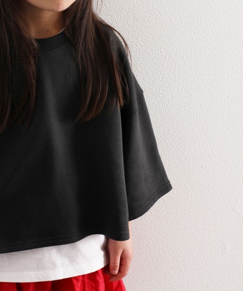 classicalelf（クラシカルエルフ）の「バックスリット半端袖無地クルーネックミドル丈スウェット（Tシャツ/カットソー・キッズ・ベージュ/ブラック/オフホワイト・140/150/130）」の19枚目の写真