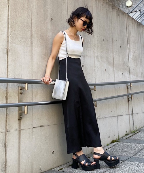 PAGEBOY（ページボーイ）の「ヘビーソールサンダル（サンダル・レディース・ブラック/ダークブラウン・MEDIUM/LARGE）」の18枚目の写真