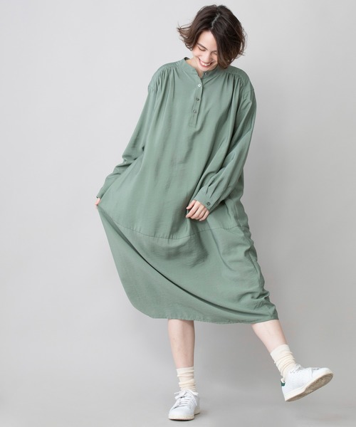 Munich(ミューニック)の「ギャザーコクーンロングシャツワンピース(ワンピース・レディース・ブラック/ブラウン系その他/ベージュ/カーキ/レッド系その他・FREE)」の18枚目の写真