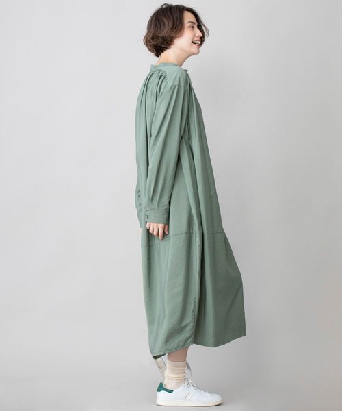 Munich(ミューニック)の「ギャザーコクーンロングシャツワンピース(ワンピース・レディース・ブラック/ブラウン系その他/ベージュ/カーキ/レッド系その他・FREE)」の20枚目の写真