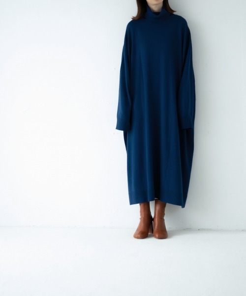 yuw（ユウ）の「モンスタータートルワンピース　917361（ワンピース・レディース・ブラック/レッド/ブルー/グレー・FREE）」の20枚目の写真