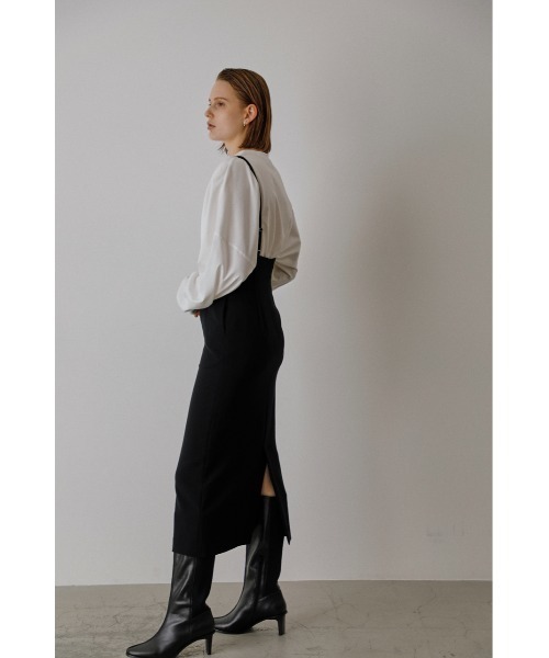 RIM.ARK（リムアーク）の「High waist strap SK（スカート