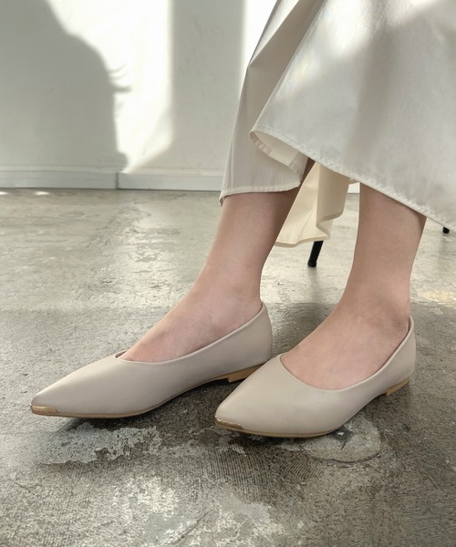 Futier land（フューティアランド）の「大好評ロングセラーアイテム。フラットパンプス（パンプス・レディース・ブラック/モカ/ベージュ/ダークグレー/レオパード/ラベンダー/グリーン/ピンク/ブラック系その他2/ベージュ系その他2/ライトブラウン/ライトカーキ/グレイッシュベージュ/シルバー系その他/ピンク系その他/ブラック系その他3・35/36/37/38/39/40）」の8枚目の写真