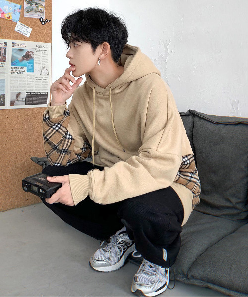 neos(ネオス)の「【neos -addictive design-】ルーズシルエット 裏起毛 チェック ドロップショルダー プルオーバー(パーカー・メンズ・ホワイト/ブラック/ベージュ・MEDIUM/LARGE)」の7枚目の写真