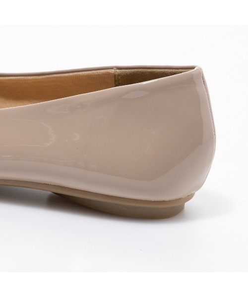 EVOL（イーボル）の「晴雨兼用【EVOL】スクエアモチーフパンプス IQ9452（レインシューズ・レディース・ブラック/ベージュ/アイボリー/ブラック×ブラック・22.5cm/23.5cm/24.5cm/23.0cm/24.0cm/25.0cm）」の11枚目の写真