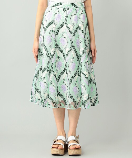 新品未使用　グレースコンチネンタル リーフフラワー　刺繍　スカート セール】リーフフラワー刺繍スカート（スカート）｜GRACE