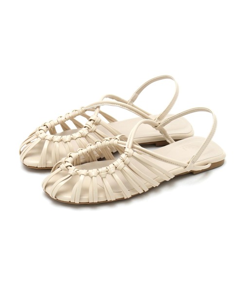 SOROTTO（ソロット）の「【親子お揃い】メニ―ストラップのノットデザインラウンドトゥサンダル（サンダル・レディース・ホワイト/ブラック/モカ・M/L/LL/S）」の4枚目の写真