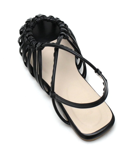 SOROTTO（ソロット）の「【親子お揃い】メニ―ストラップのノットデザインラウンドトゥサンダル（サンダル・レディース・ホワイト/ブラック/モカ・M/L/LL/S）」の11枚目の写真