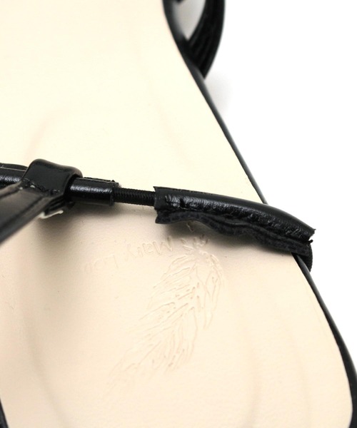 SOROTTO（ソロット）の「【親子お揃い】メニ―ストラップのノットデザインラウンドトゥサンダル（サンダル・レディース・ホワイト/ブラック/モカ・M/L/LL/S）」の15枚目の写真