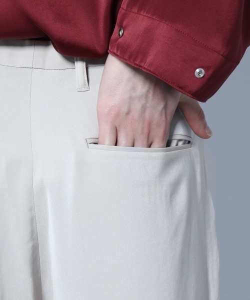 HARE（ハレ）の「トロミトラウザー(HARE)（その他パンツ・メンズ・ブラック/ライトグレー/ブルー/イエロー・SMALL/MEDIUM/LARGE）」の7枚目の写真