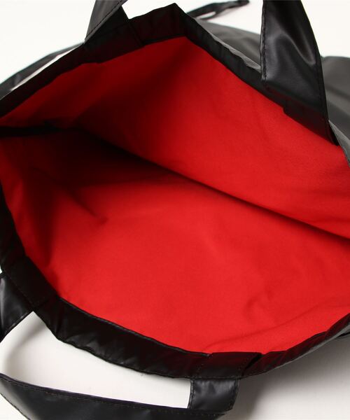 392 plusm（サンキューニプリュスエム）の「PU water repellent knapsack（エコバッグ/サブバッグ・レディース・ブラック/イエロー/ブルー/レッド・FREE）」の7枚目の写真