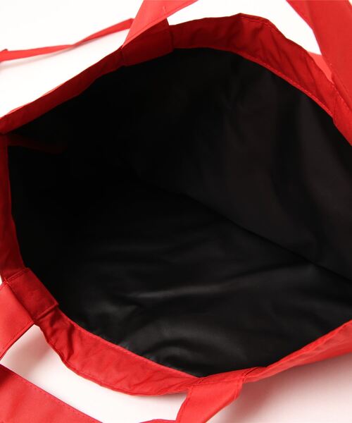392 plusm（サンキューニプリュスエム）の「PU water repellent knapsack（エコバッグ/サブバッグ・レディース・ブラック/イエロー/ブルー/レッド・FREE）」の10枚目の写真