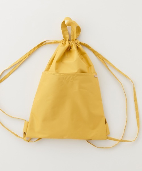 392 plusm（サンキューニプリュスエム）の「PU water repellent knapsack（エコバッグ/サブバッグ・レディース・ブラック/イエロー/ブルー/レッド・FREE）」の3枚目の写真