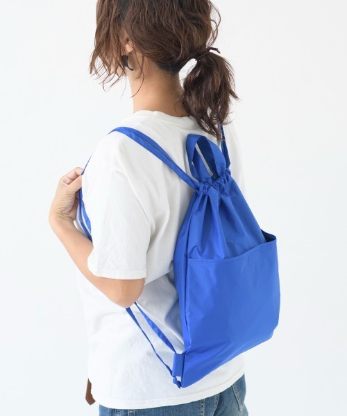 392 plusm（サンキューニプリュスエム）の「PU water repellent knapsack（エコバッグ/サブバッグ・レディース・ブラック/イエロー/ブルー/レッド・FREE）」の11枚目の写真