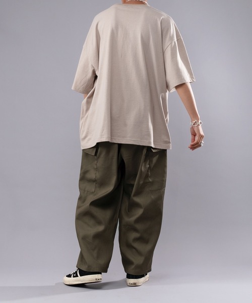 kutir(クティール)の「デザインダブルポケットTシャツ(Tシャツ/カットソー・メンズ・ベージュ/オレンジ・MEDIUM/LARGE)」の5枚目の写真