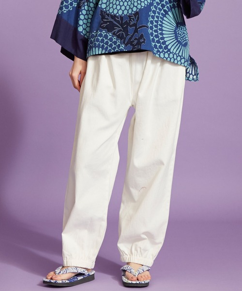 カヤ（カヤ）の「【カヤ】四季巡りもんぺ風パンツ（その他パンツ・レディース・ホワイト/グレー/ダークパープル/スミクロ・FREE）」の2枚目の写真