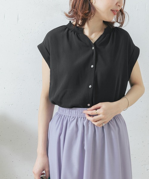 URBAN RESEARCH ROSSO（アーバンリサーチロッソ）の「【WEB限定】シャーリングスキッパーブラウス（シャツ/ブラウス・レディース・チャコールグレー/ブラック/ベージュ・FREE）」の13枚目の写真