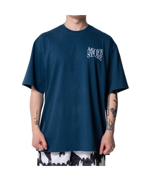 A6OVE(アヴォブ)の「DISCOGRAPHY TEE(Tシャツ/カットソー・メンズ・ブルー・M/L)」の5枚目の写真