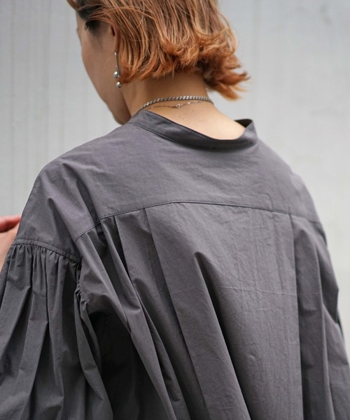 DROIT BELLO(ドロイトベロ)の「DROIT BELLO(ドロイトベロ)ボリュームスリーブ シャツワンピース(シャツワンピース・レディース・チャコールグレー/ベージュ・FREE)」の9枚目の写真