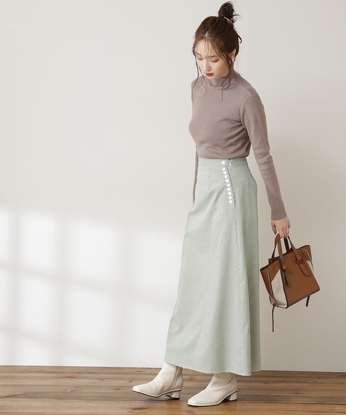 N.（N. Natural Beauty Basic）（エヌエヌナチュラルビューティーベーシック）の「◆ウォームアップリブボトルネックニット（ニット/セーター・レディース・ホワイト/ブラック/グレー・MEDIUM）」の14枚目の写真