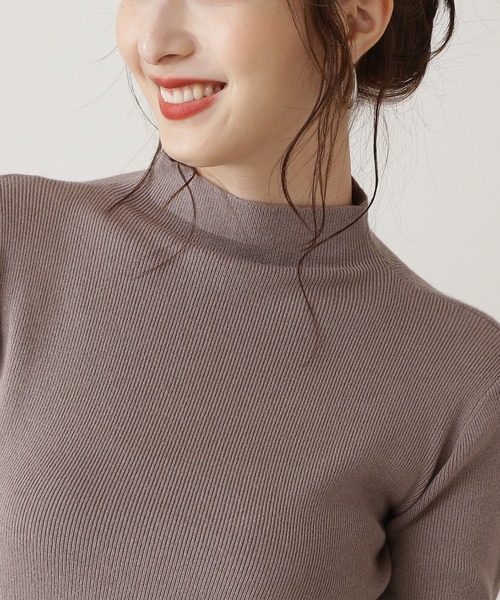 N.（N. Natural Beauty Basic）（エヌエヌナチュラルビューティーベーシック）の「◆ウォームアップリブボトルネックニット（ニット/セーター・レディース・ホワイト/ブラック/グレー・MEDIUM）」の5枚目の写真