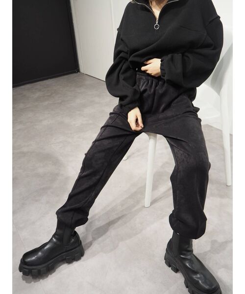 EVRIS（エヴリス）の「ハーフジップワッフルスウェットTOPS（スウェット・レディース・ブラック/グリーン/アイボリー・FREE）」の13枚目の写真