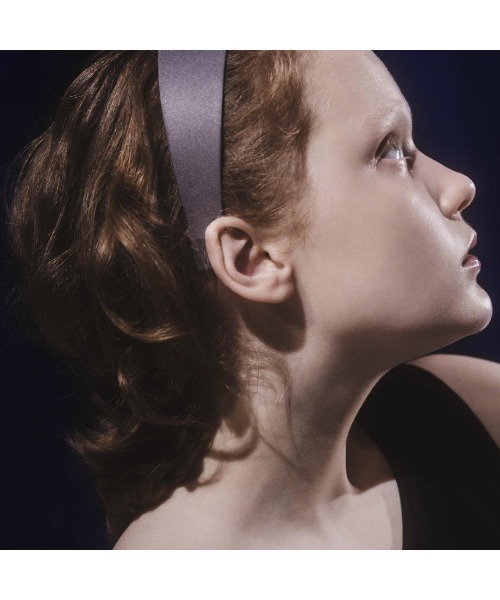 IRIS47（イリスフォーセブン）の「【IRIS 47】frame headband（カチューシャ・レディース・ブラック/グレー・FREE）」の2枚目の写真