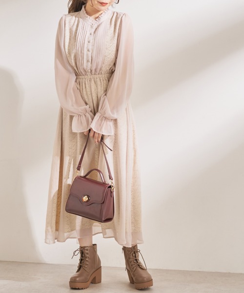 OLIVE des OLIVE(オリーブデオリーブ)の「【WEB限定カラー有】コスパ神!オケージョンにぴったり。2枚重ねフリルカラーピンタックワンピース(ワンピース・レディース・ベージュ/ブラウン/サックスブルー/ラベンダー/ブラック・FREE)」の12枚目の写真