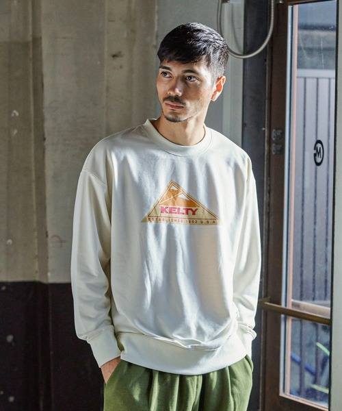 KELTY(ケルティ)の「KELTY RELAXED VINTAGE LOGO CREW ケルティ リラックス ヴィンテージロゴクルー KE21213003(スウェット・メンズ・ブラック/ネイビー/グリーン/アイボリー/モカ・S/M/L)」の2枚目の写真